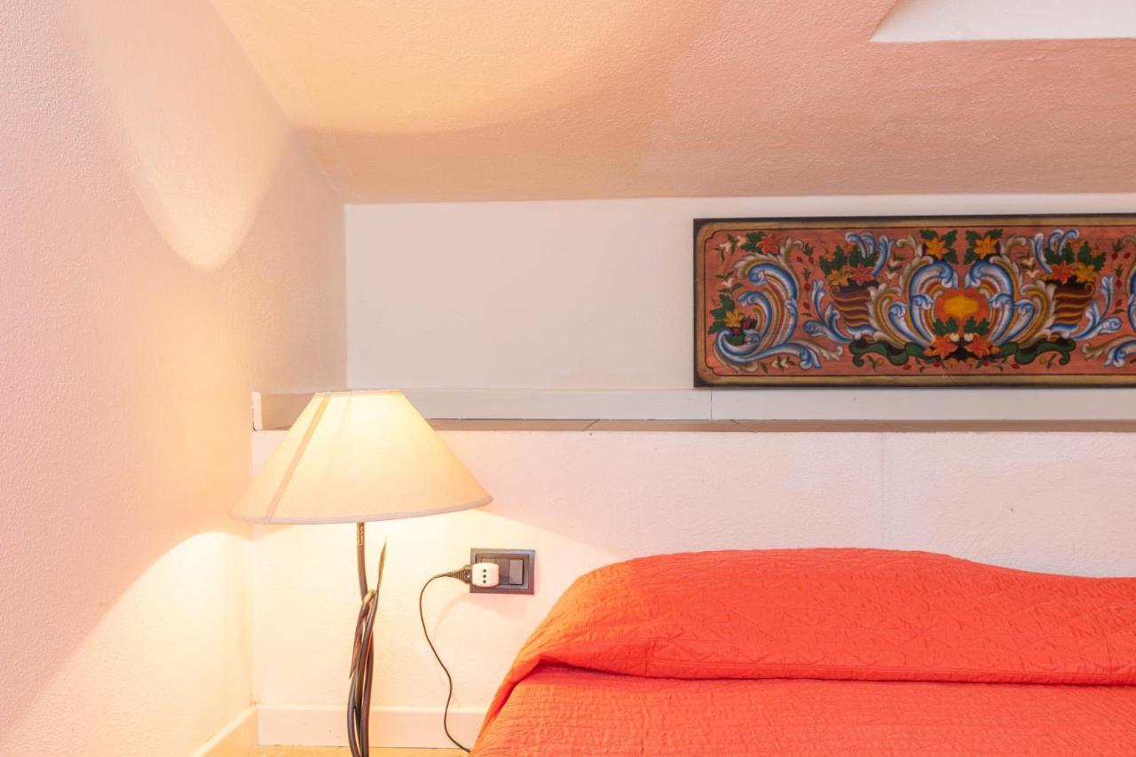 Casa Vacanze Baia Del Faro Palau Extérieur photo